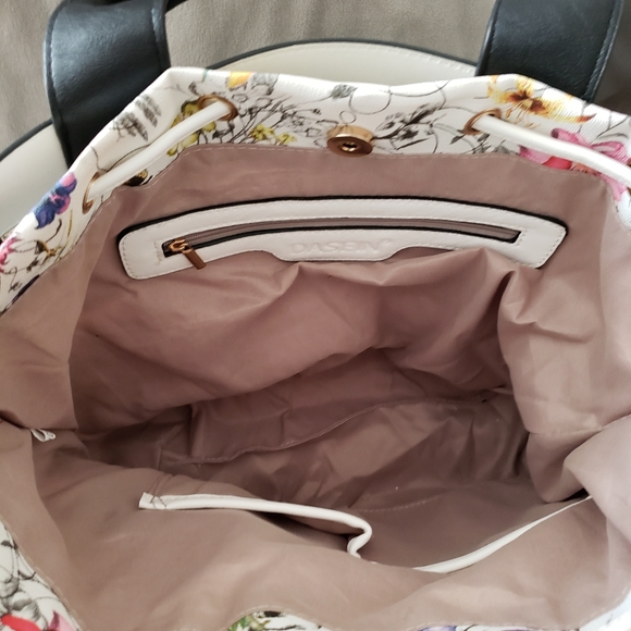 Tote - Picture 5 of 5